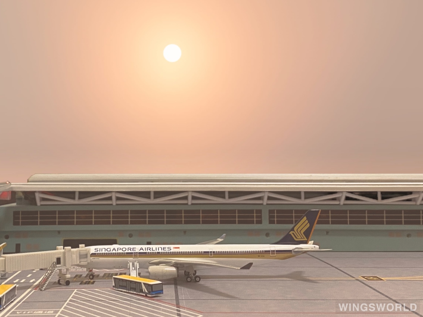 Phoenix 1:400 PH10524 Singapore Airlines 新加坡航空 Airbus A330-300 9V-STH