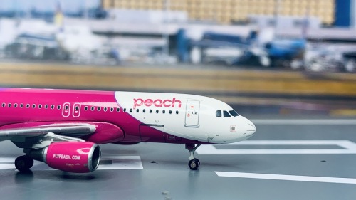 Peach Aviation 乐桃航空 Airbus A320 JA803P  MM40002 Geminijets 1:400