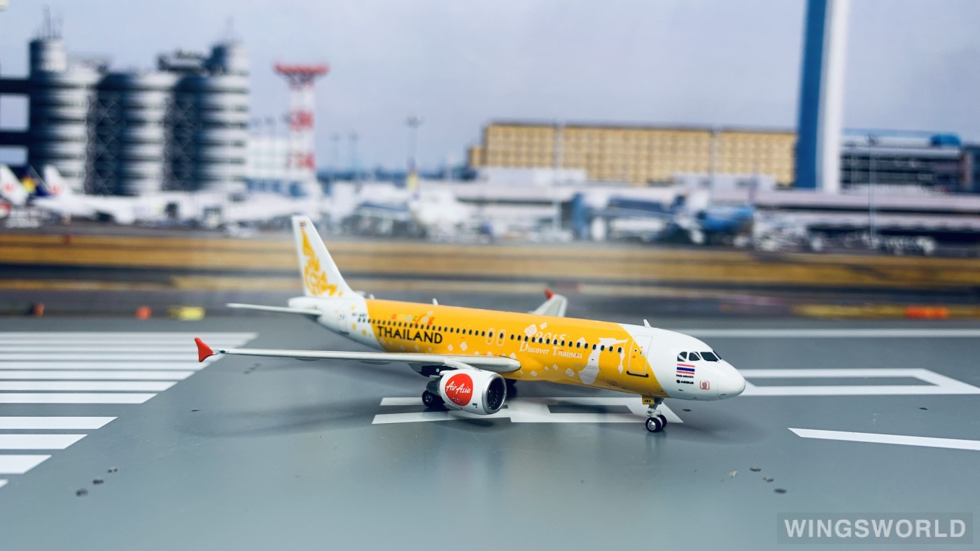 Phoenix 1:400 PH11158 AirAsia 亚洲航空 Airbus A320 HS-ABX