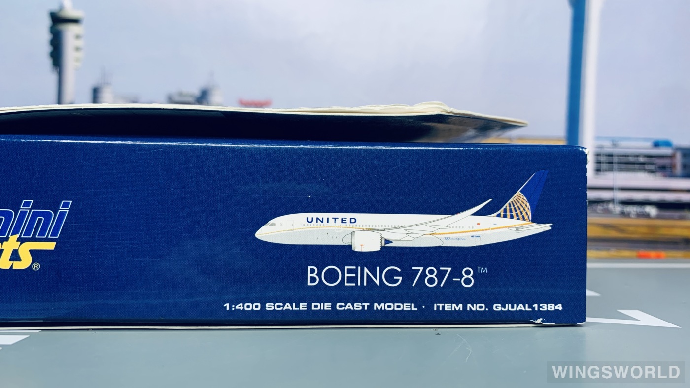 Geminijets 1:400 GJUAL1384 United Airlines 美国联合航空 Boeing 787-8 N27901