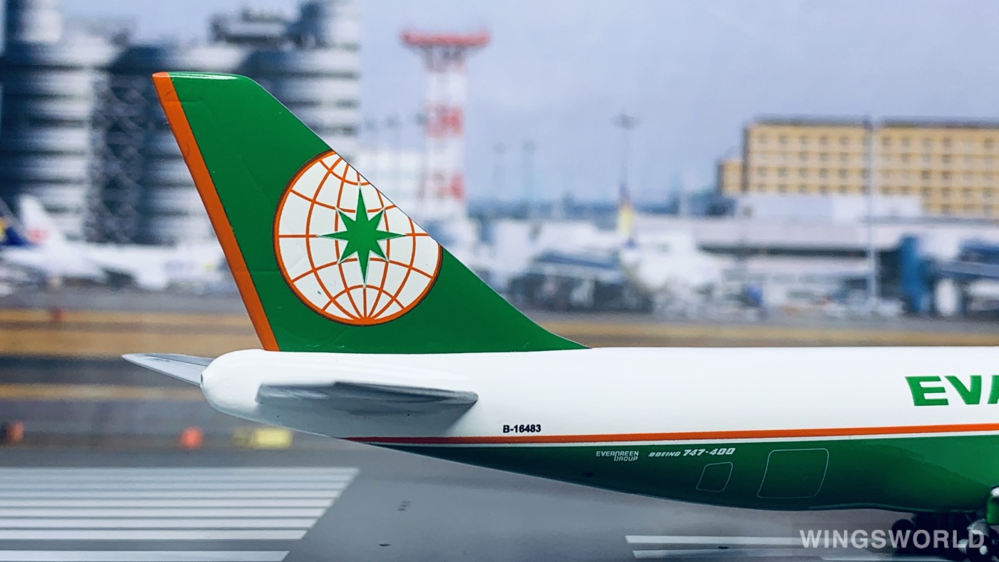 Big Bird 1:400 BB4-2004-22 EVA Air 长荣航空 Boeing 747-400 B-16483