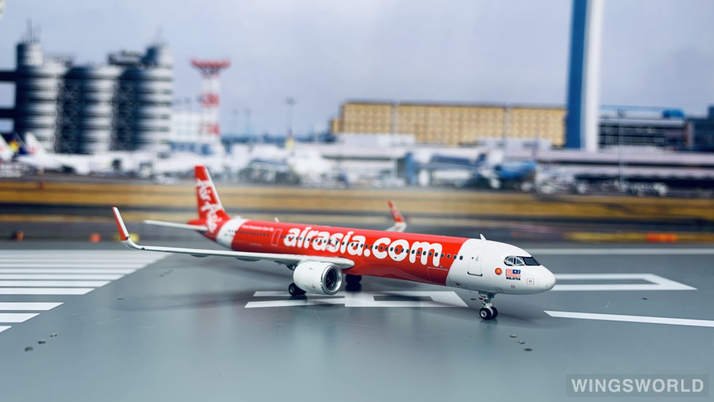Phoenix 1:400 PH11629 AirAsia 亚洲航空 Airbus A321neo 9M-VAB