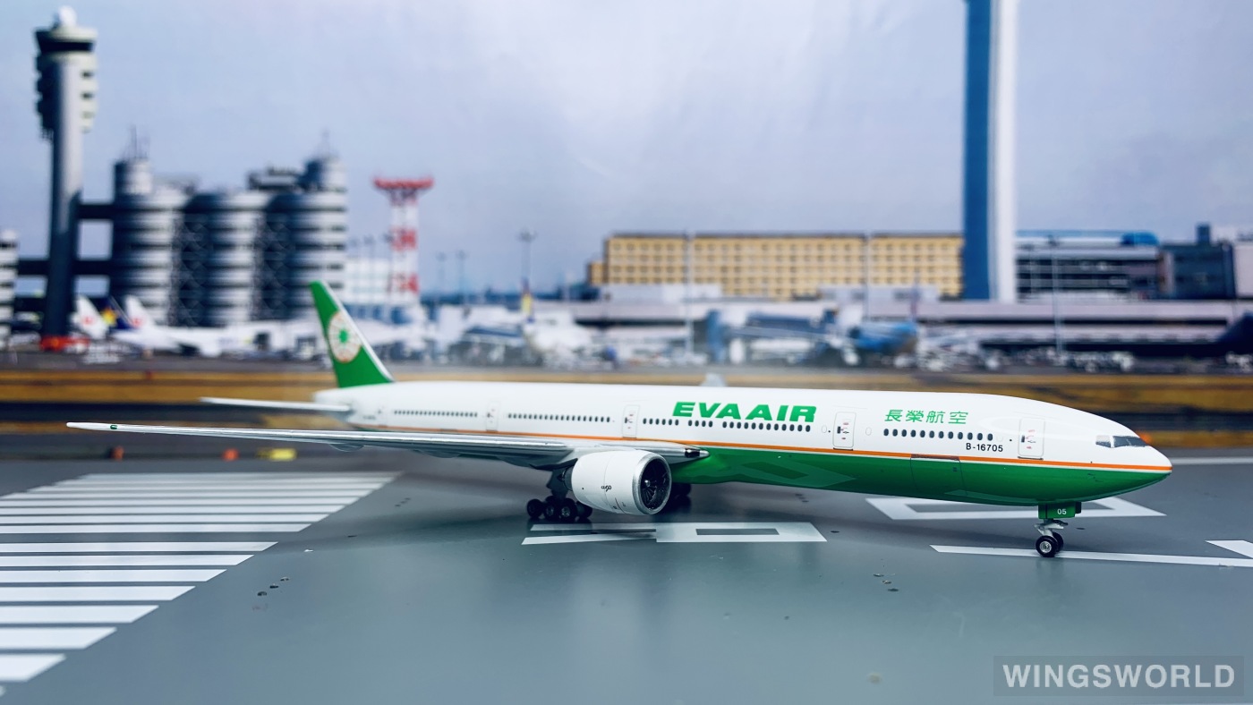 Phoenix 1:400 PH10202 EVA Air 长荣航空 Boeing 777-300ER B-16705
