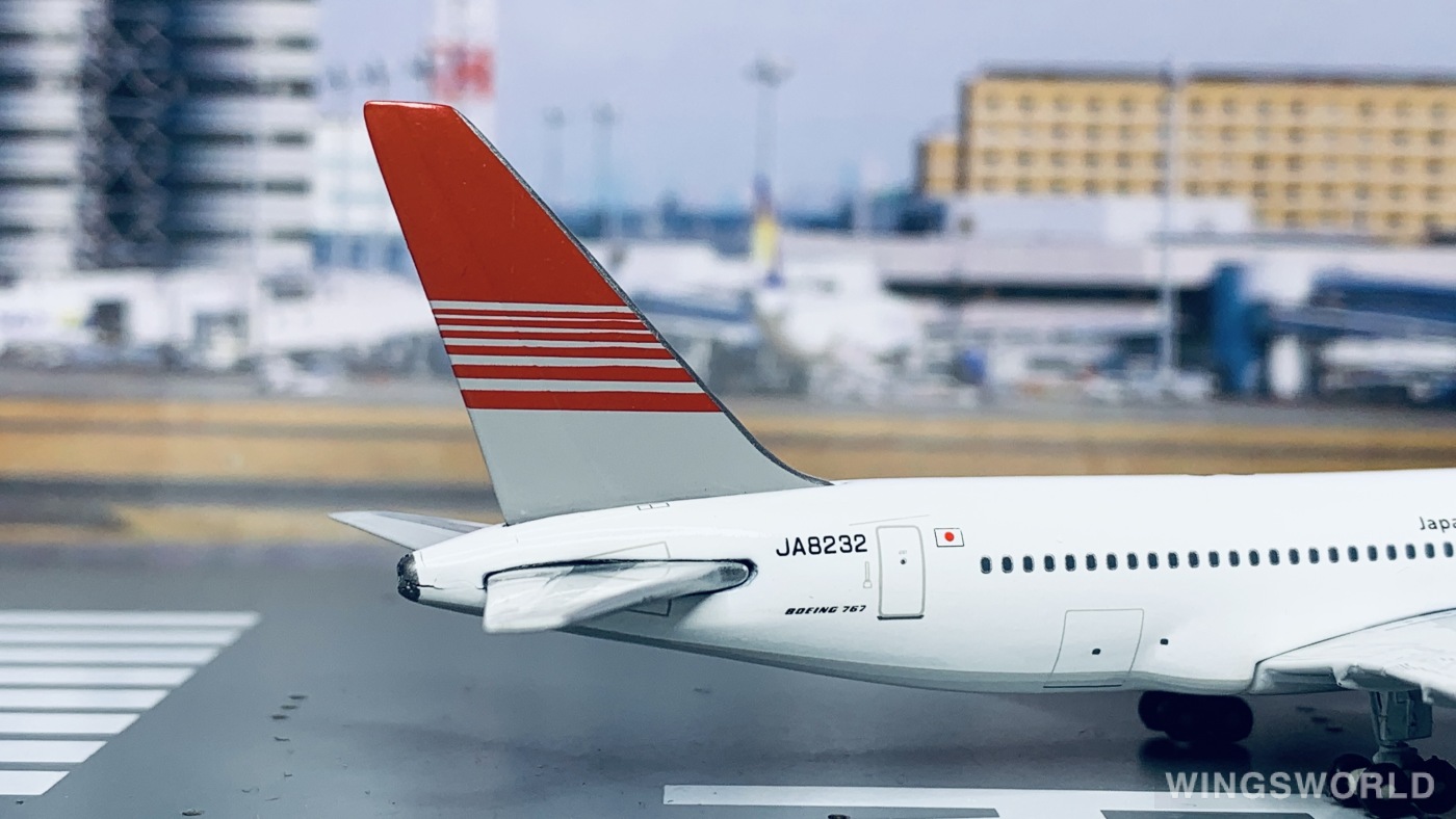 Geminijets 1:400 Boeing 767-200 Japan Transocean Air 日本越洋航空