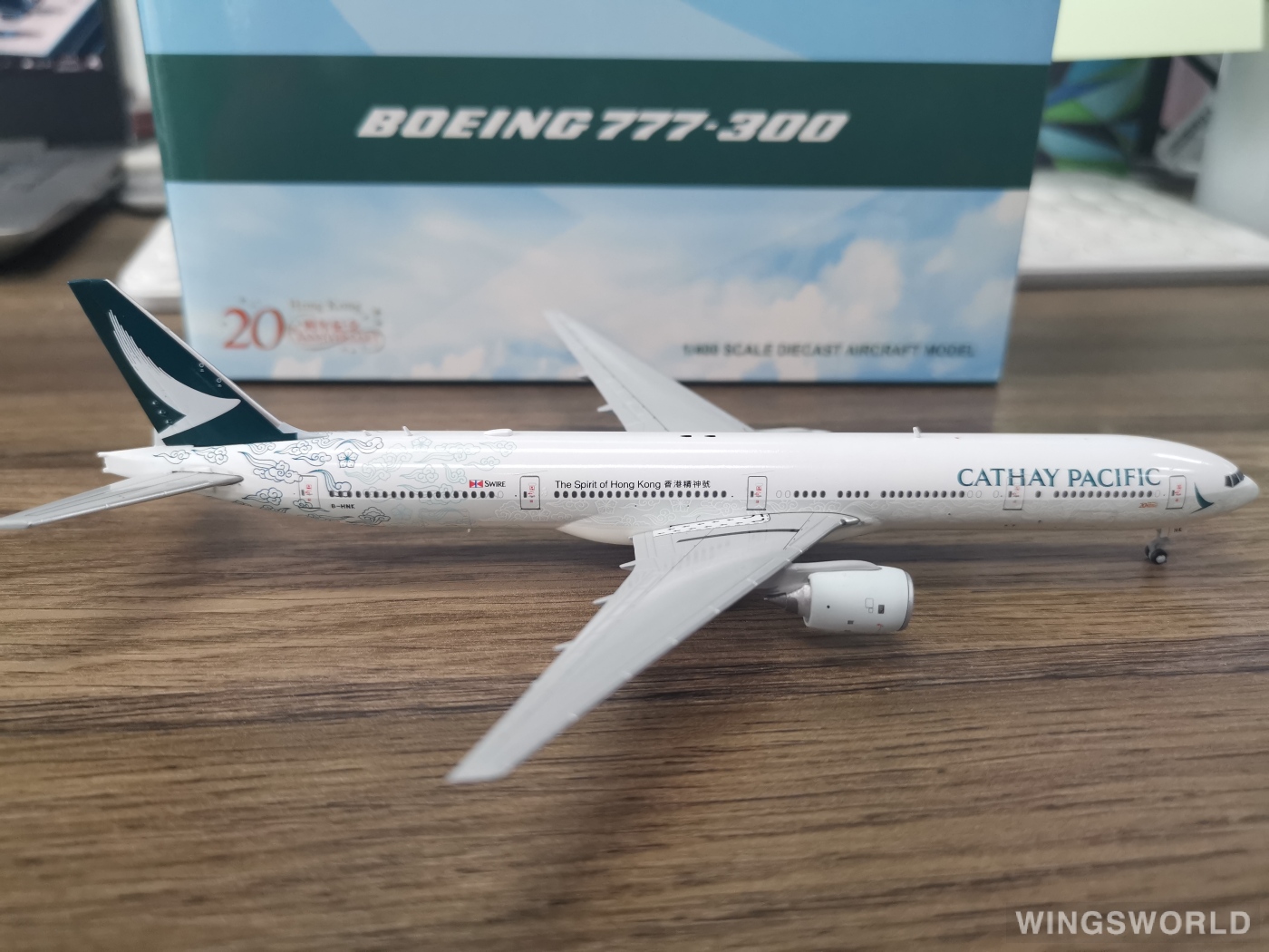 JC Wings 1:400 XX4129 Cathay Pacific 国泰航空 Boeing 777-300 B-HNK