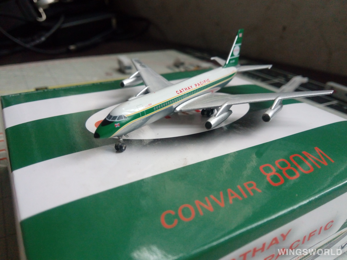 Apollo 1:400 A201301 Cathay Pacific 国泰航空 Convair 880 VR-HFS