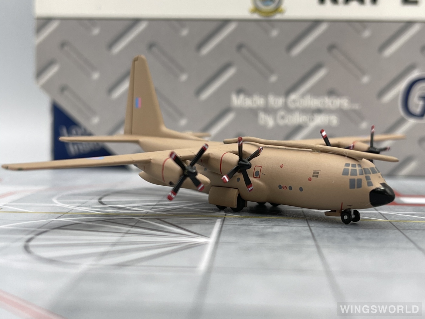 Geminijets 1:400 GMRAF008 RAF 英国皇家空军 Lockheed C-130 Hercules XV196