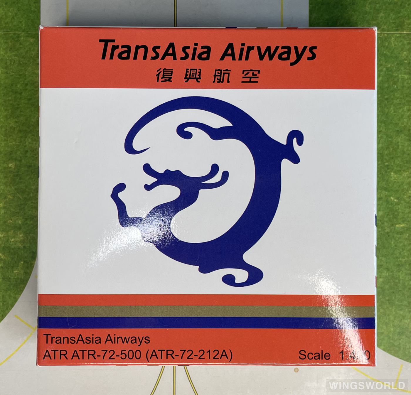 JC Wings 1:400 AM02 TransAsia 复兴航空 ATR 72 B-22802