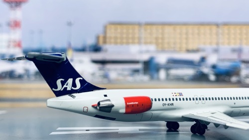 SAS 北欧航空 McDonnell Douglas MD-82 OY-KHR  55751 Dragon Models 1:400
