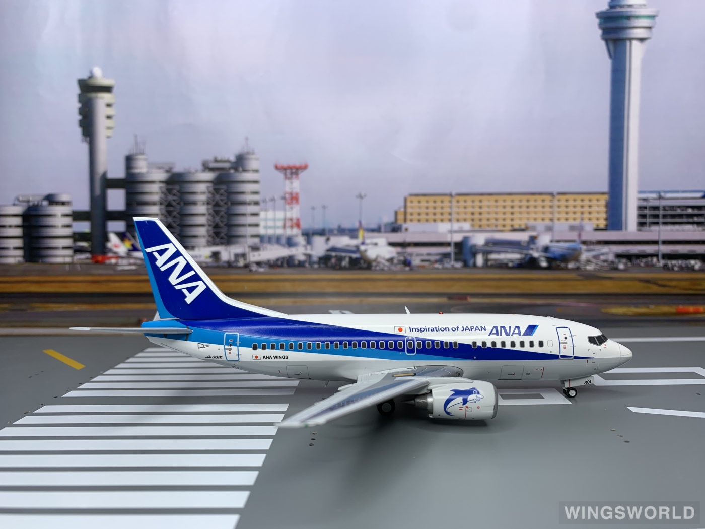 JC Wings 1:200 Boeing 737-500 ANA 全日空EW2735001 JA301K 的