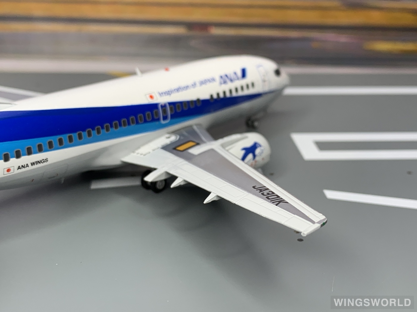 JC Wings 1:200 EW2735001 ANA 全日空 Boeing 737-500 JA301K