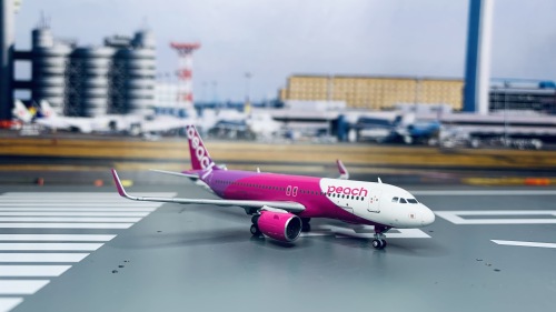 Peach Aviation 乐桃航空 Airbus A320 JA824P  MM40006 Geminijets 1:400