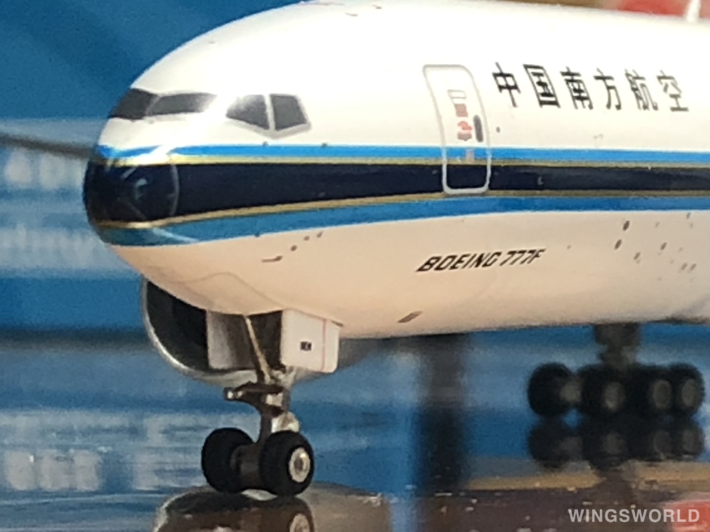 Phoenix 1:400 PH11636 China Southern 中国南方航空 Boeing 777F B-20EM