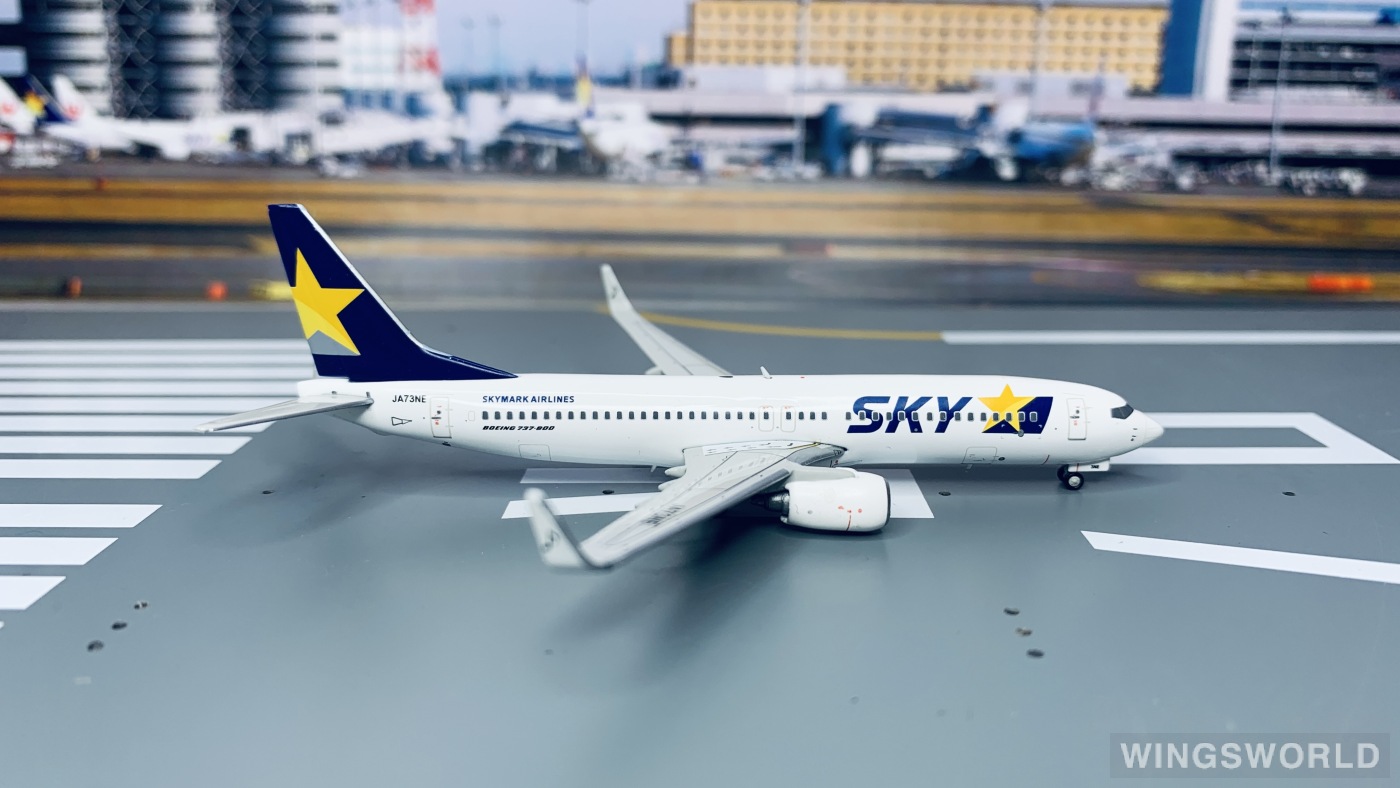 Geminijets 1:400 BC4010 Skymark Airlines 天马航空 Boeing 737-800 JA73NE