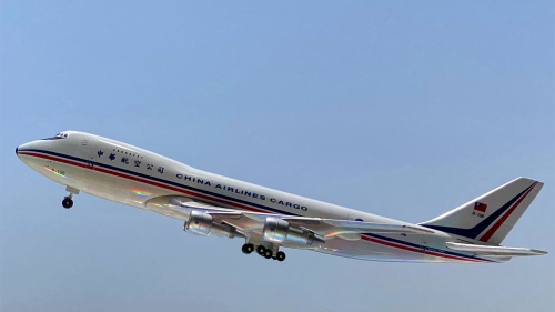 China Airlines 中华航空 Boeing 747-200 B-198 1980s colors. 