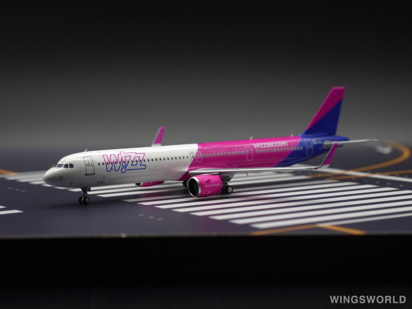 Pandamodel 1:400 19014 Wizz Air 维兹航空 Airbus A321neo HA-LVB