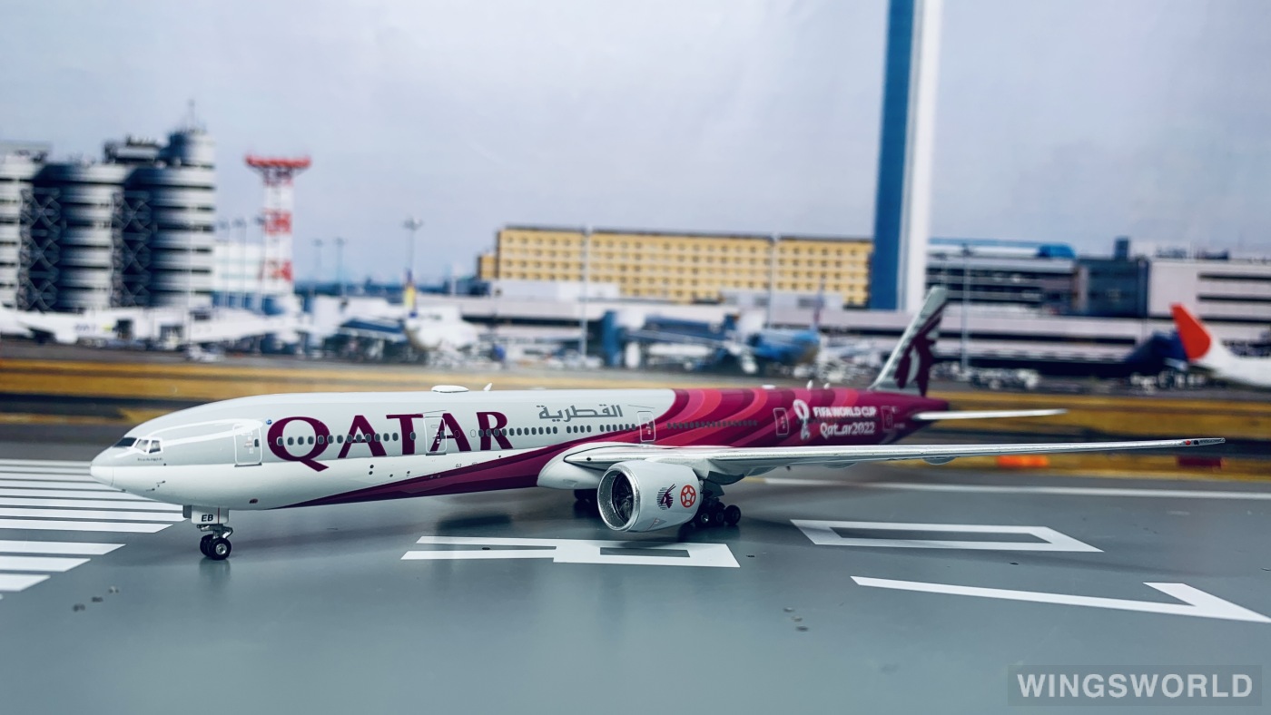 Phoenix 1:400 PH04370 Qatar 卡塔尔航空 Boeing 777-300ER A7-BEB