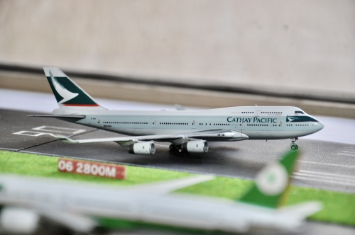 JC Wings 1:400 Boeing 747-400 Cathay Pacific 国泰航空