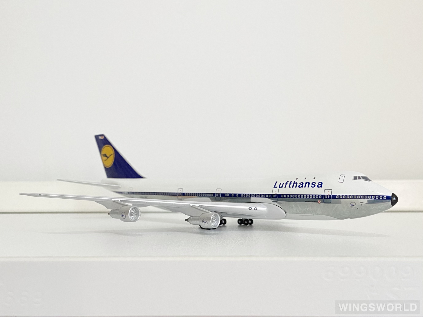 Big Bird 1:400 BB4-2005-XX Lufthansa 汉莎航空 Boeing 747-200 D-ABYA