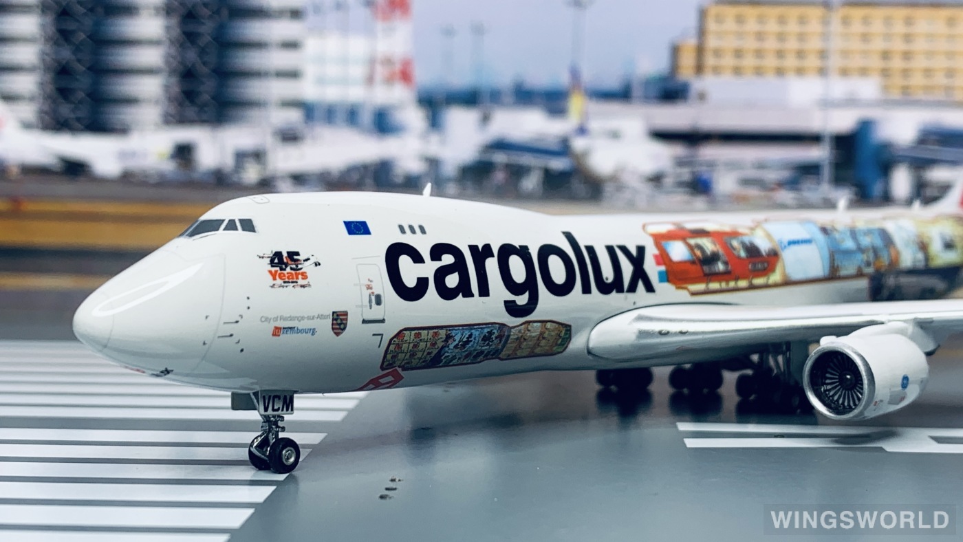 Phoenix 1:400 PH11328 Cargolux 卢森堡货运航空 Boeing 747-8F LX-VCM