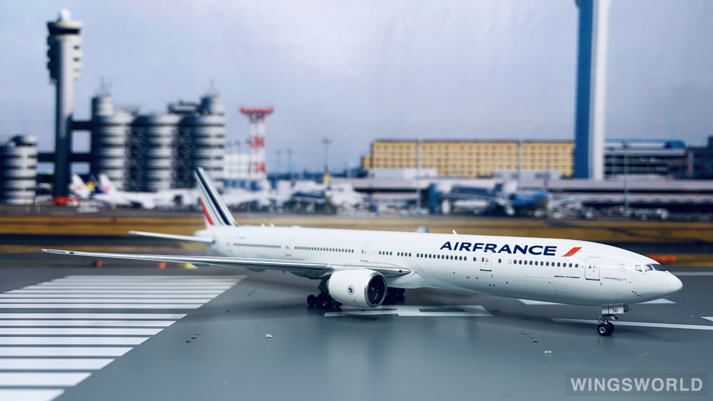 Phoenix 1:400 PH11134 Air France 法国航空 Boeing 777-300 F-GZNI