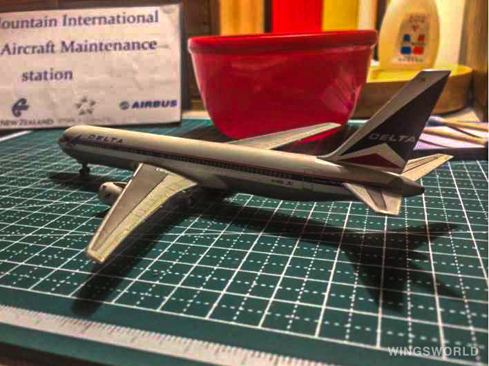 Dragon Models 1:400 55311 Delta Air Lines 达美航空 Boeing 767-200 N102DA