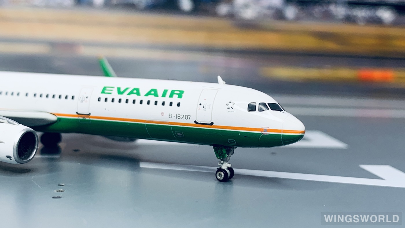 Phoenix 1:400 PH10902 EVA Air 长荣航空 Airbus A321 B-16207