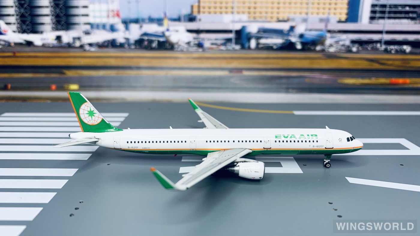 Phoenix 1:400 PH10902 EVA Air 长荣航空 Airbus A321 B-16207