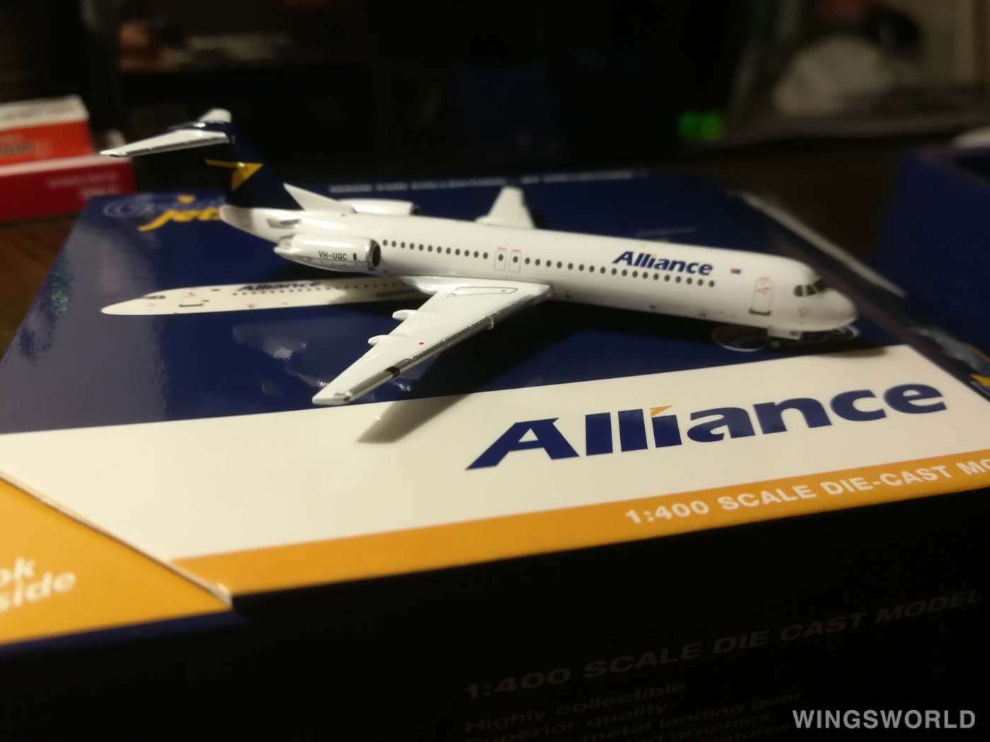 Geminijets 1:400 GJUTY1832 Alliance Airlines Fokker 100 VH-UQC