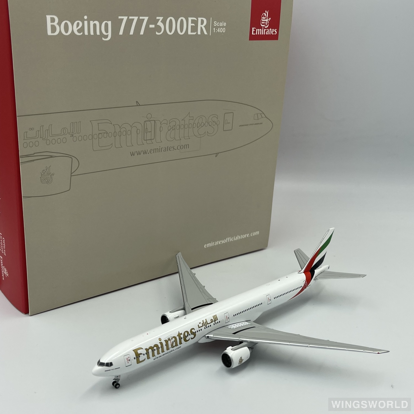 Geminijets 1:400 GJUAE1609 Emirates 阿联酋航空 Boeing 777-300 A6-EPP