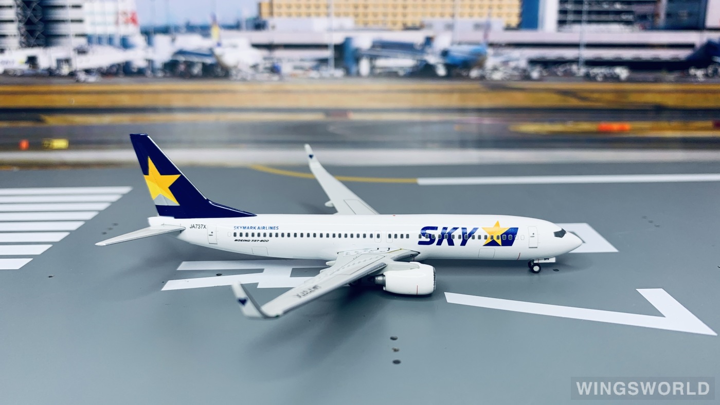 Geminijets 1:400 BC4005 Skymark Airlines 天马航空 Boeing 737-800 JA737X