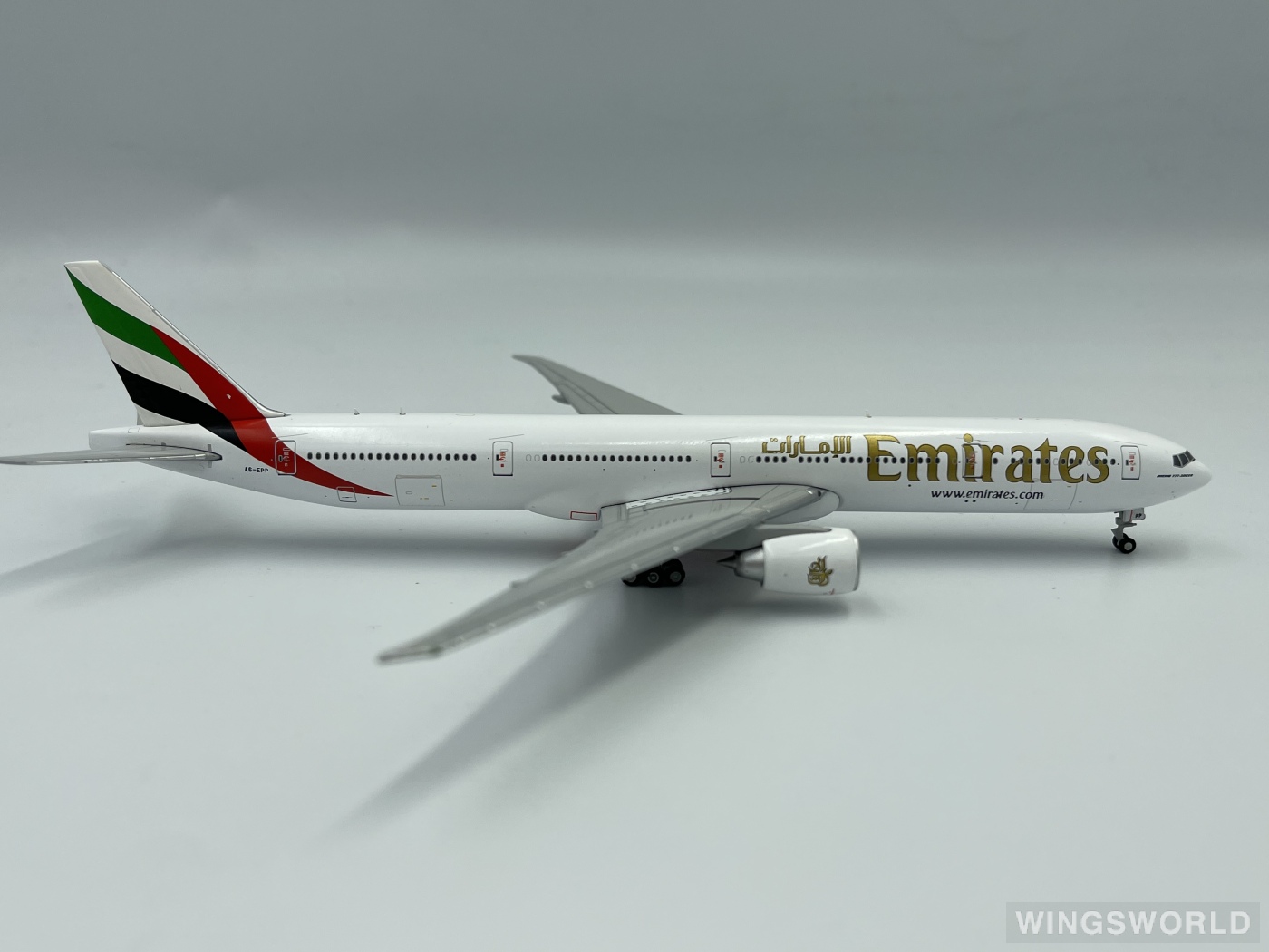 Geminijets 1:400 GJUAE1609 Emirates 阿联酋航空 Boeing 777-300 A6-EPP