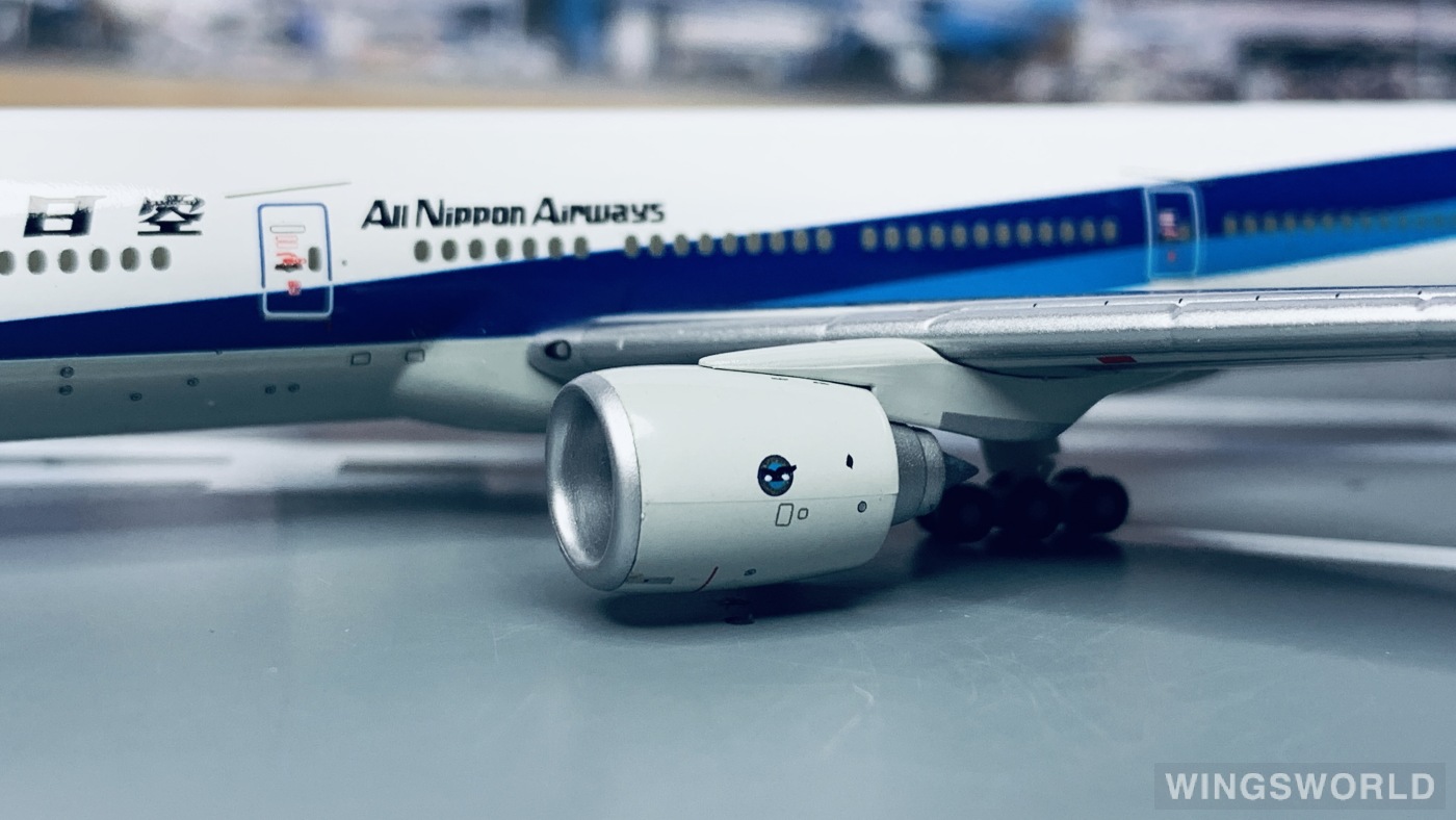 全日空 1/400 777-200 JA703A NH40023 飛行機 模型 000000039236_mvcaayt.jpg