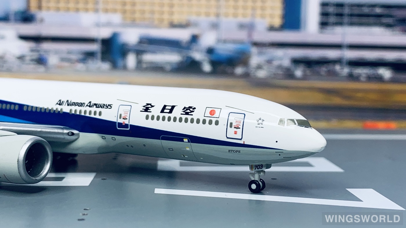 全日空 1/400 777-200 JA703A NH40023 飛行機 模型 000000039236_mvcaayt.jpg