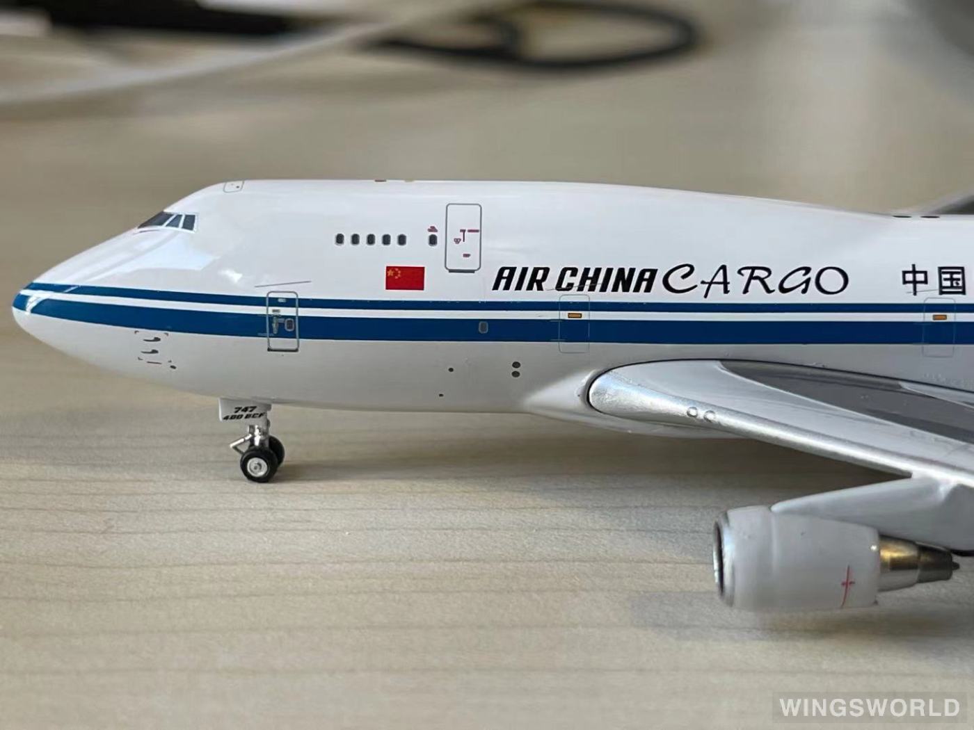 Phoenix 1:400 PH10323B Air China Cargo 中国国际货运航空 Boeing 747-400 B-2477