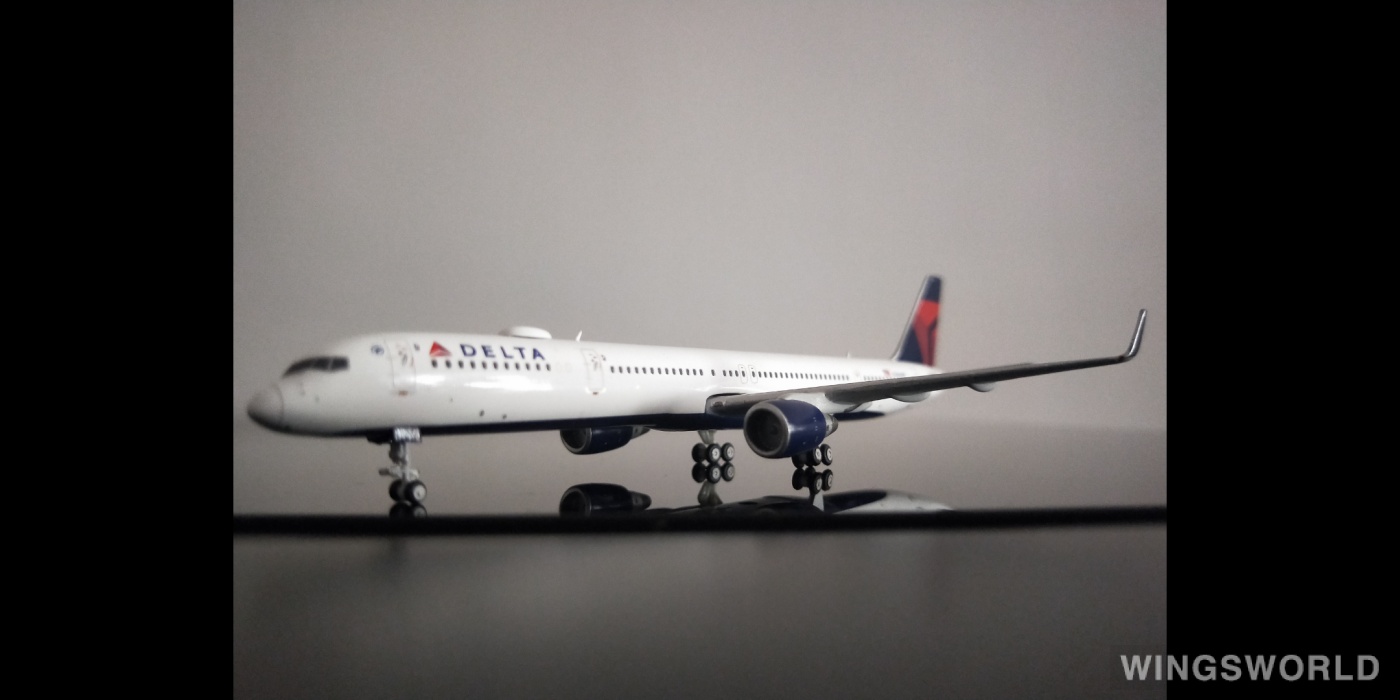 Geminijets 1:400 GJDAL1963 Delta Air Lines 达美航空 Boeing 757-300 N586NW