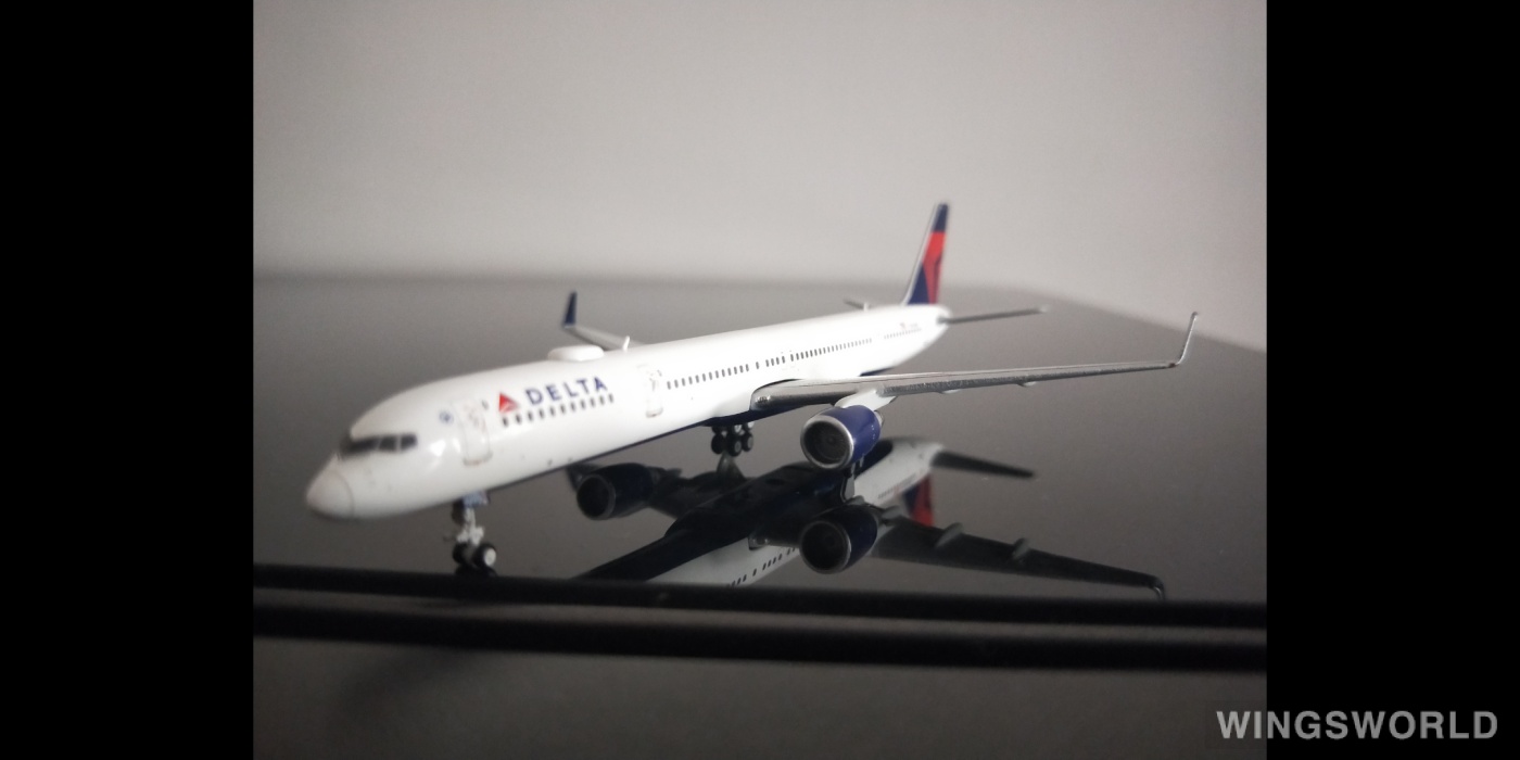 Geminijets 1:400 GJDAL1963 Delta Air Lines 达美航空 Boeing 757-300 N586NW