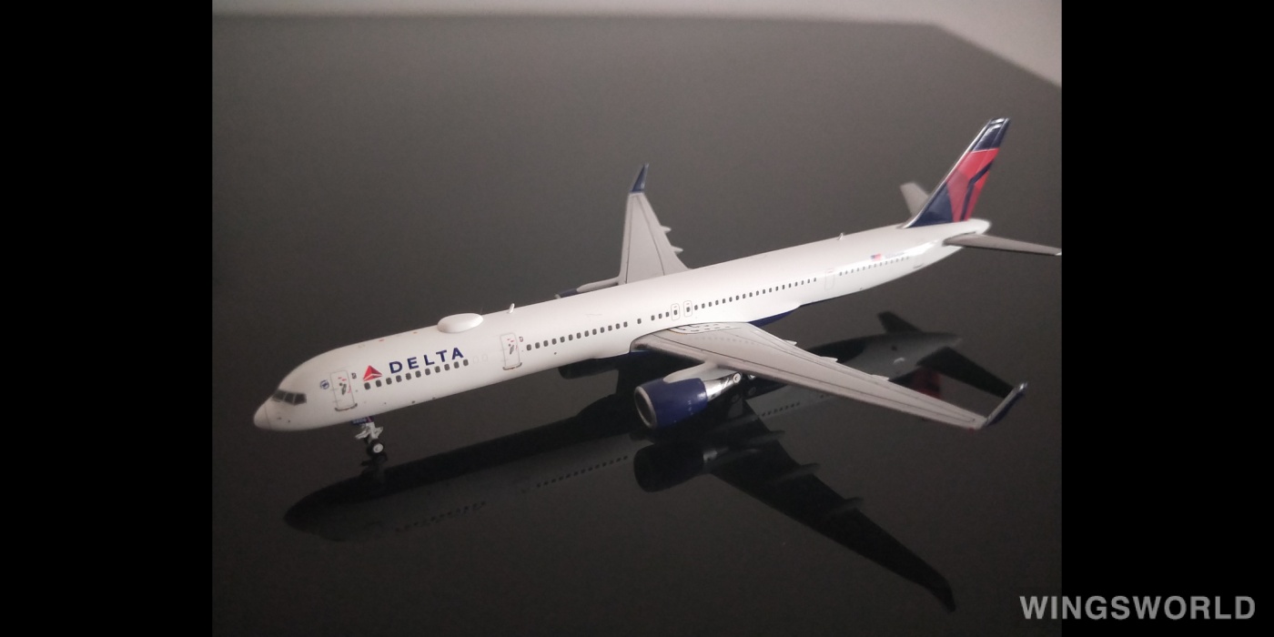 Geminijets 1:400 GJDAL1963 Delta Air Lines 达美航空 Boeing 757-300 N586NW