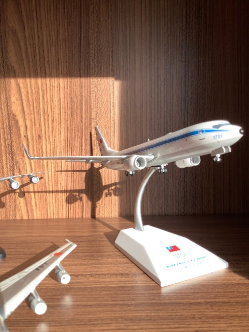 JC Wings 1:200 Boeing 737-800 Taiwan Air Force 中国台湾空军