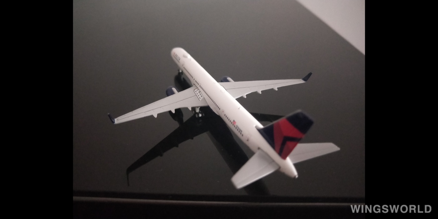Geminijets 1:400 GJDAL1963 Delta Air Lines 达美航空 Boeing 757-300 N586NW