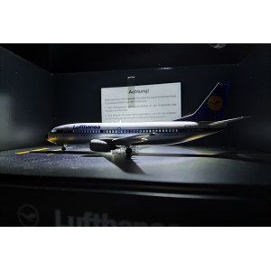 Lufthansa 汉莎航空 Boeing 737-300 D-ABXB  000019 Herpa Premium 1:200