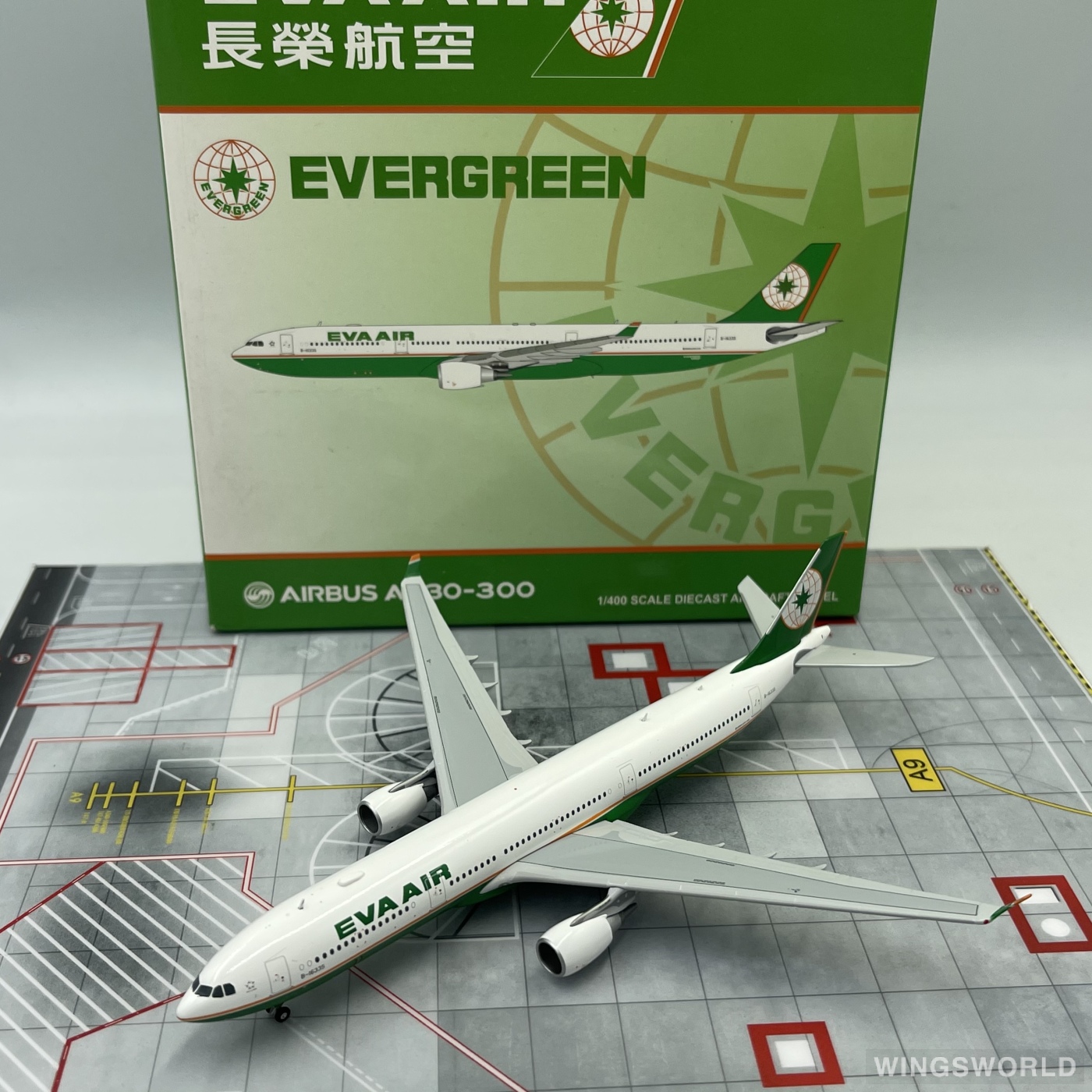 JC Wings 1:400 LH4001 EVA Air 长荣航空 Airbus A330-300 B-16335