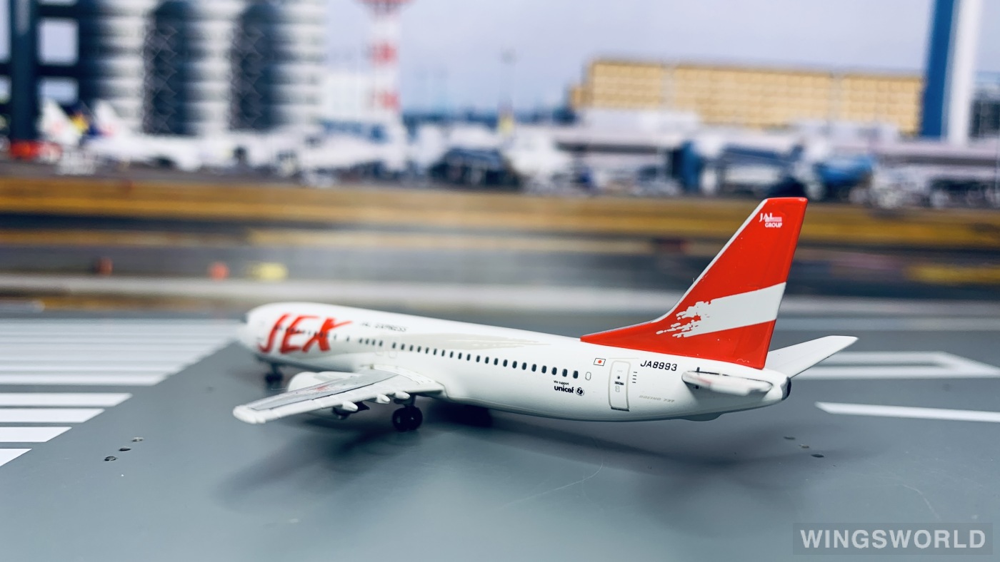 Phoenix 1:400 PH10024 Japan Airlines 日本航空 Boeing 737-400 JA8993