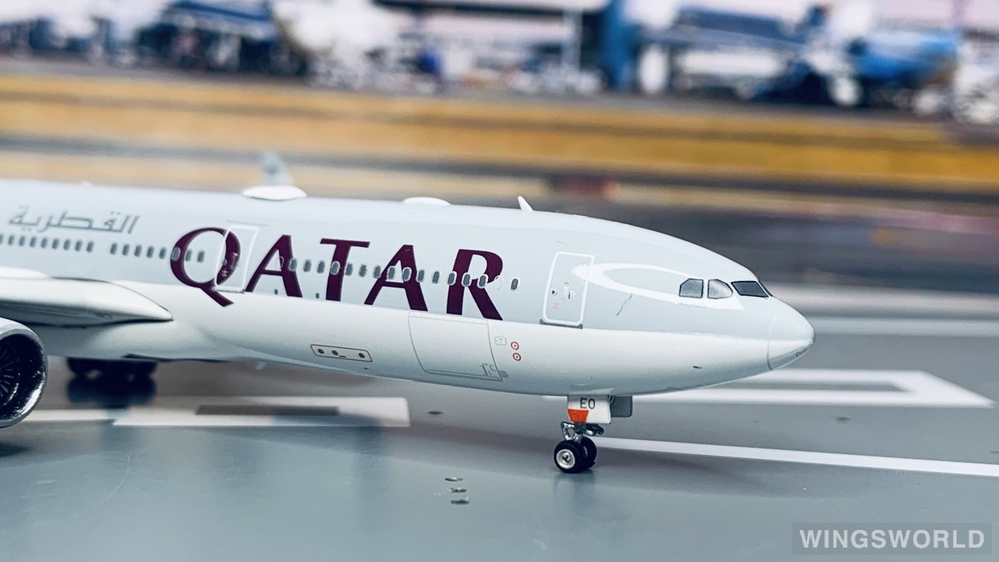 Phoenix 1:400 PH11411 Qatar 卡塔尔航空 Airbus A330-300 A7-AEO