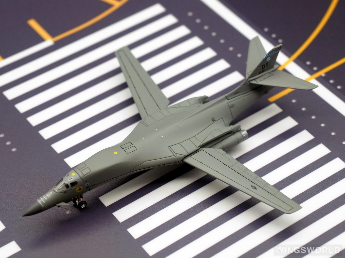 Geminijets 1:400 GMUSA084 USAF 美国空军 Rockwell B-1 86-0135
