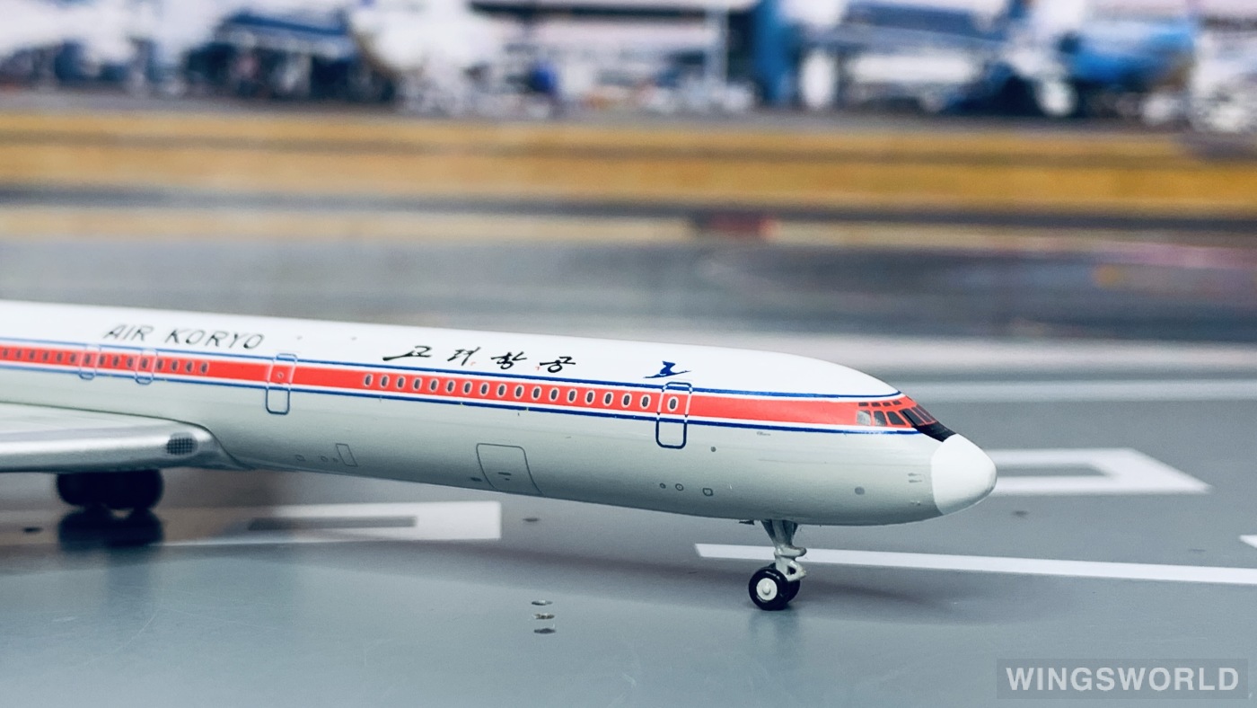 Geminijets 1:400 GJKOR1527 Air Koryo 朝鲜高丽航空 Ilyushin Il-62 P-885