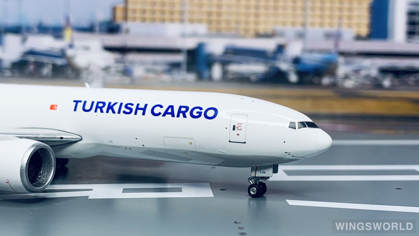 Phoenix 1:400 PH11675 Turkish Airlines 土耳其航空 Boeing 777F TC-LJN