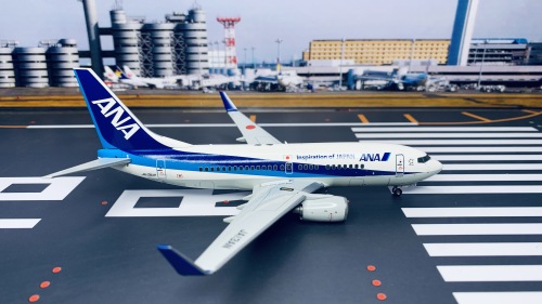Hogan 1:200 Boeing 737-700 ANA 全日空NH20081 JA13AN Inspiration of