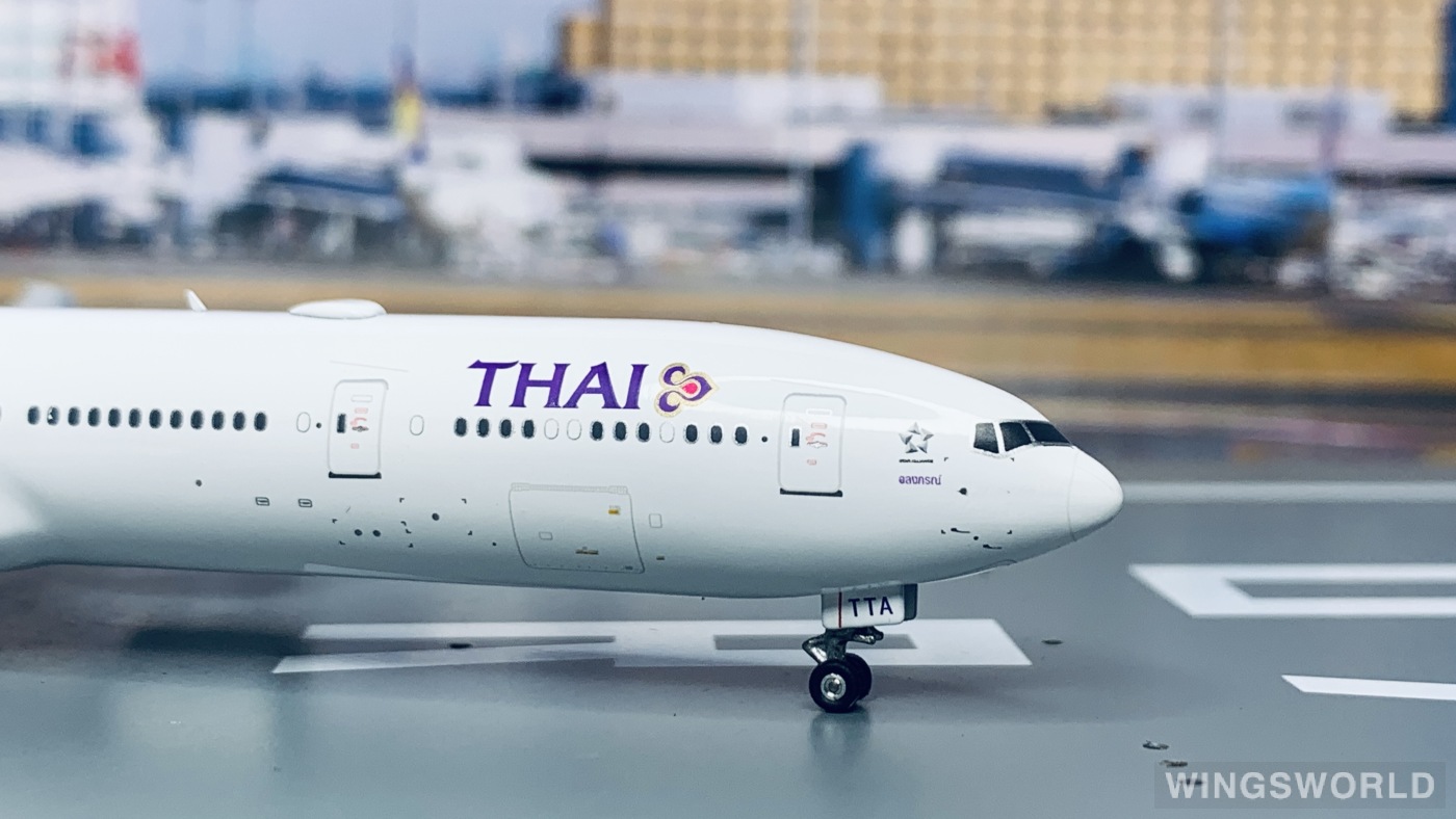 Phoenix 1:400 PH11679 Thai Airways 泰国国际航空 Boeing 777-300ER HS-TTA