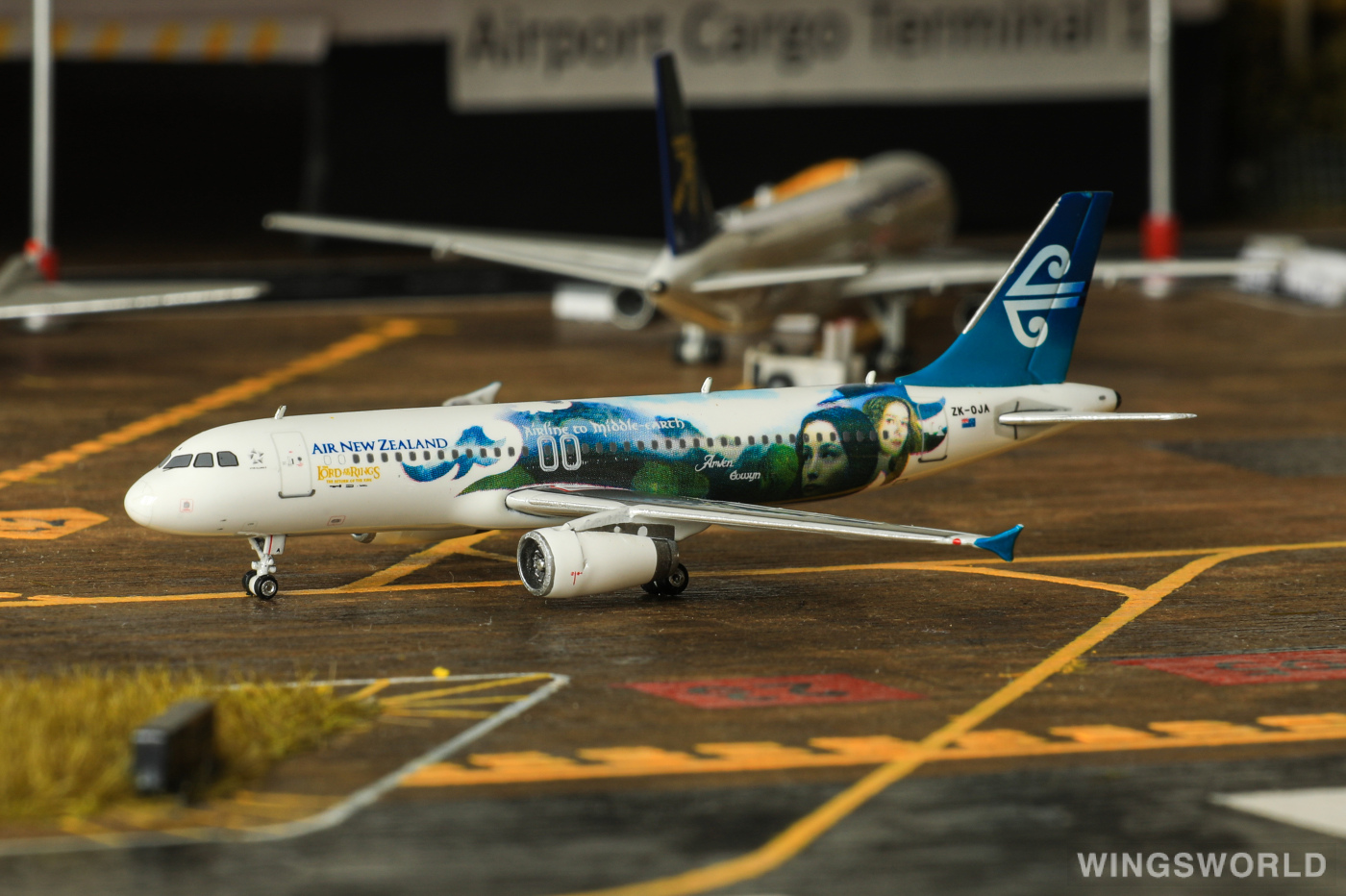 Phoenix 1:400 PH04017 Air New Zealand 新西兰航空 Airbus A320 ZK-OJA